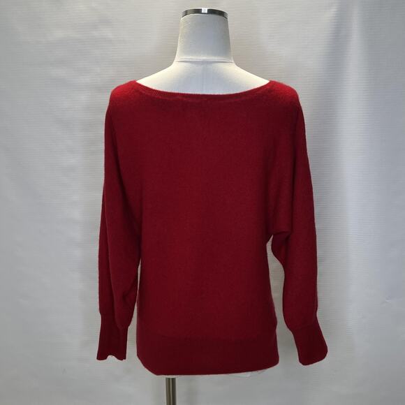 Neiman Marcus Sweater Womens Medium Cashmere Pullover Crewneck Soft Classic Knit - Picture 3 of 11